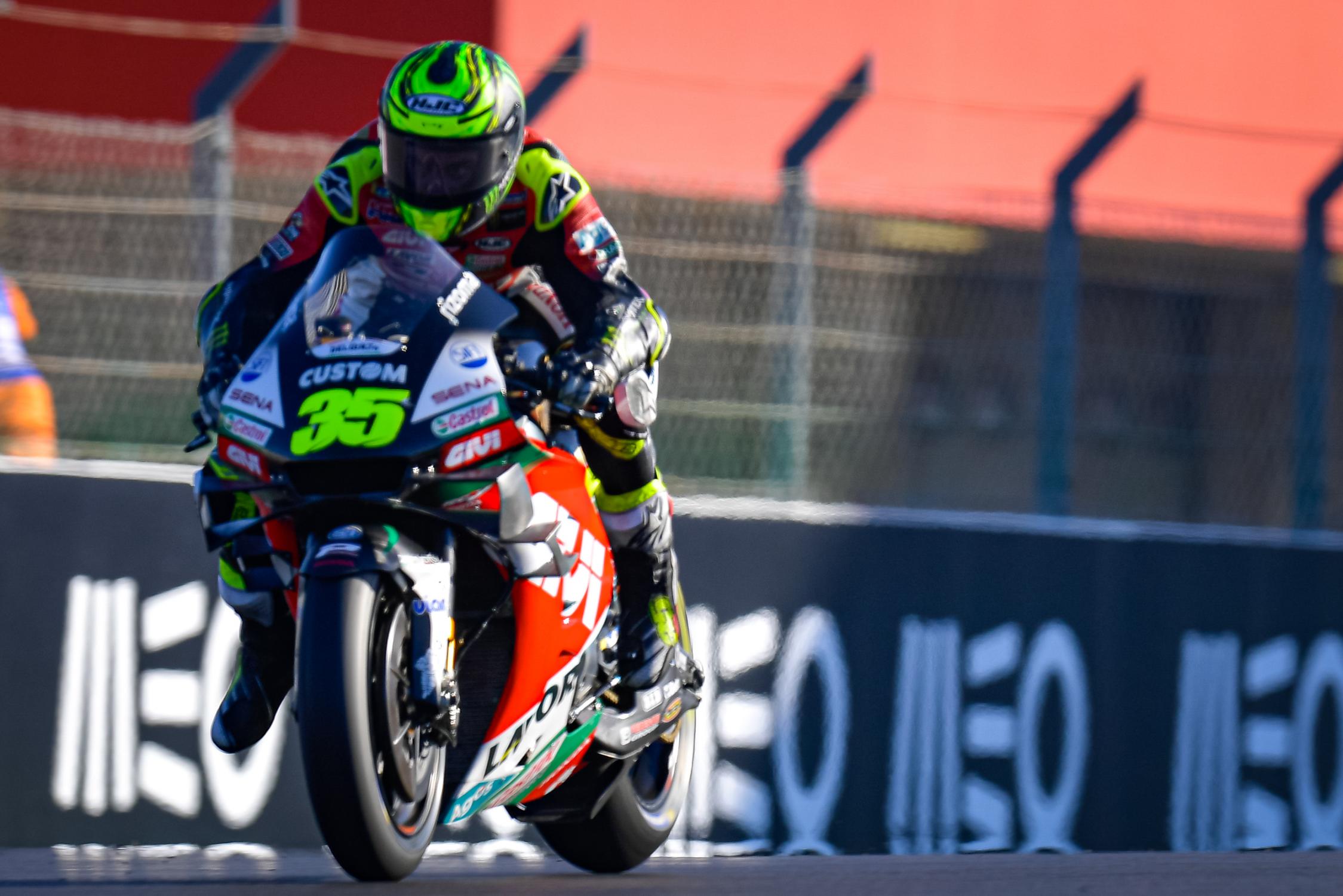 Crutchlow 14th after FP2, top 18 within 1 second.